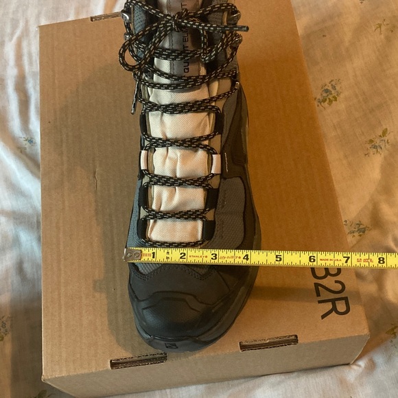 Salomon Hiking Boots - Picture 10 of 16